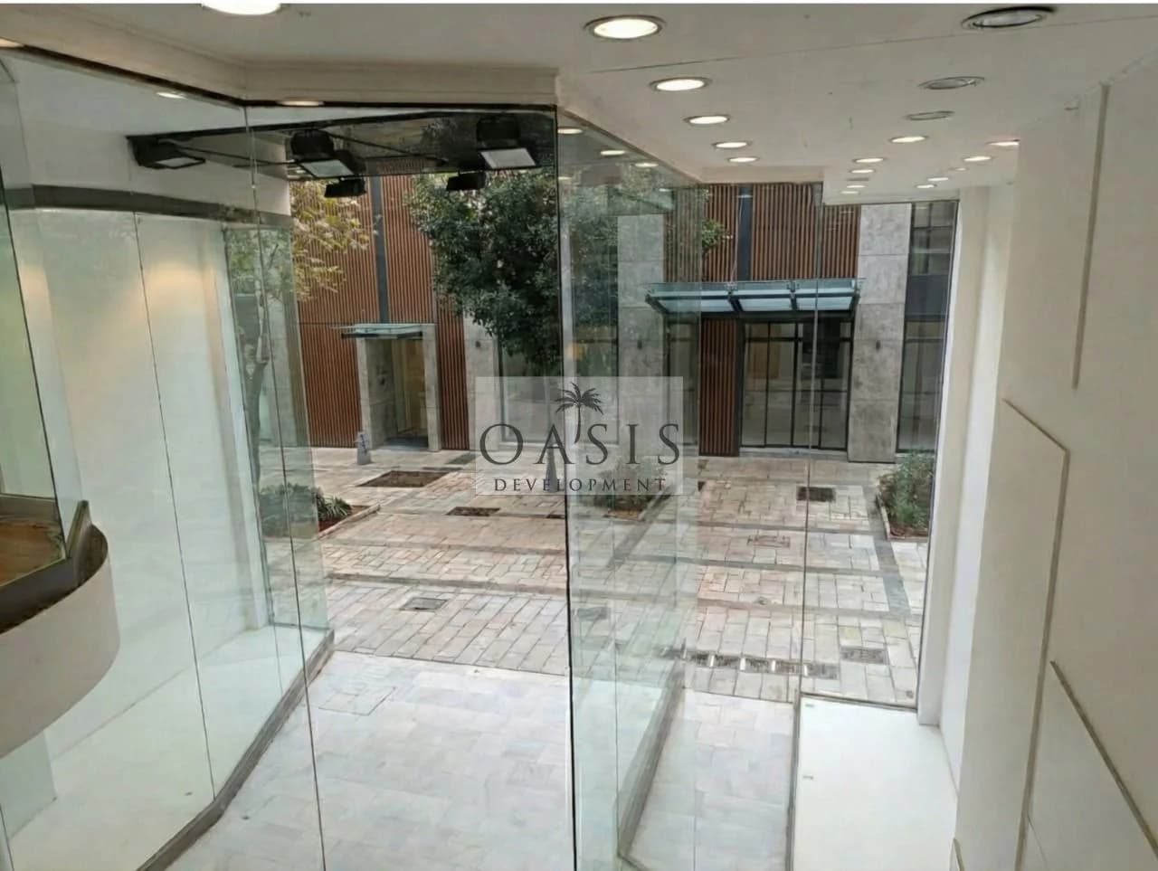 Athens Commercial for rent - code 7K89YB - Gallery image 2