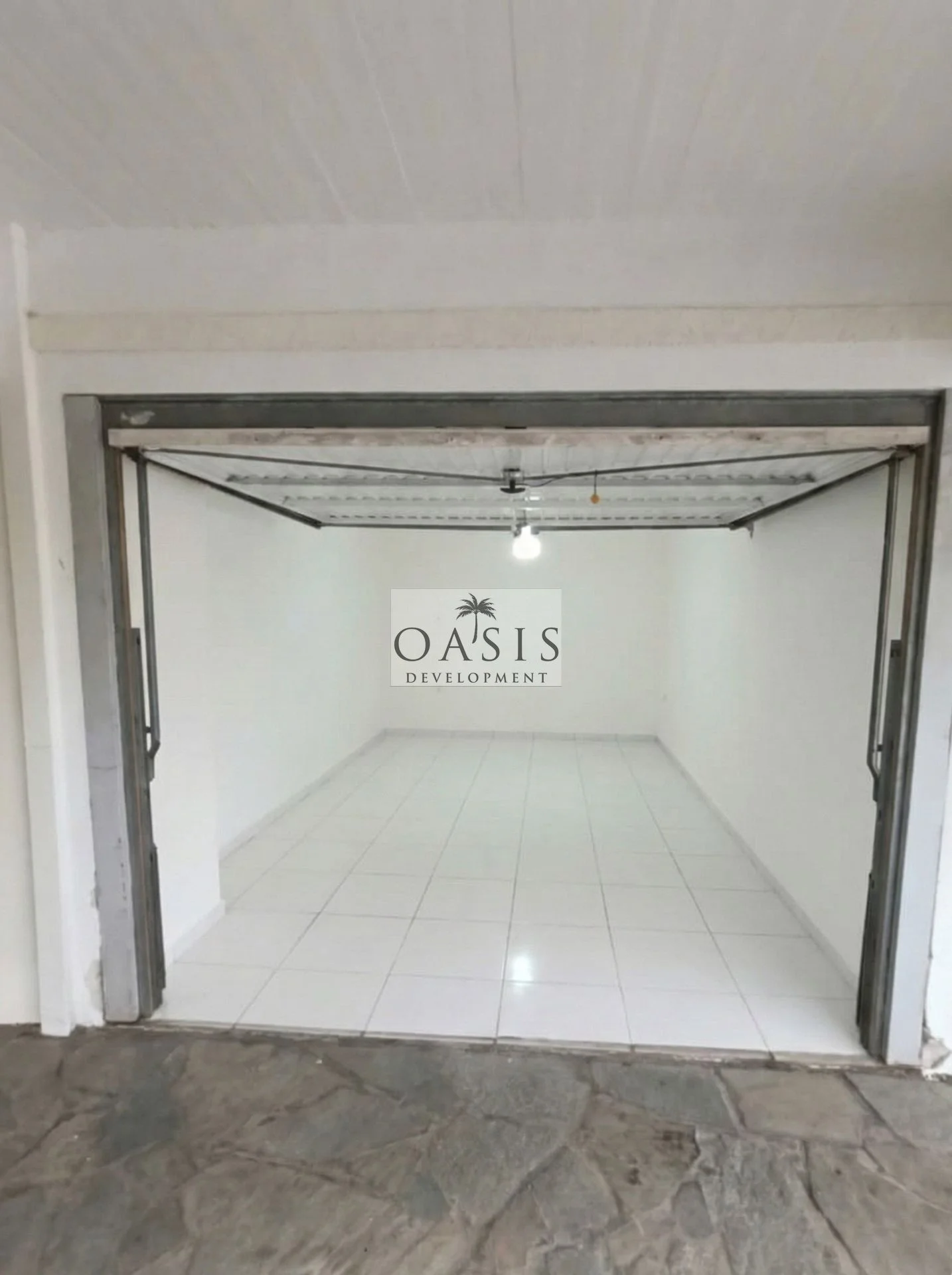 Athens Commercial for rent - code FAZ9XY - Gallery image 3